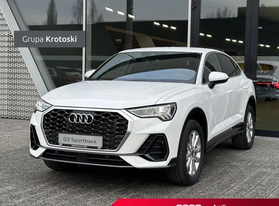 samochody osobowe Audi Q3 cena 188100 przebieg: 5, rok produkcji 2024 z Dzierzgoń